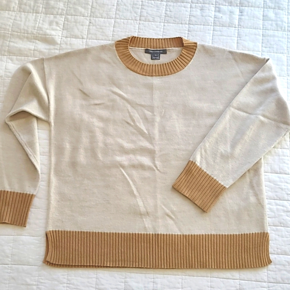 French Connection boxy Colorblock cream & tan thin knit crew neck sweater LARGE